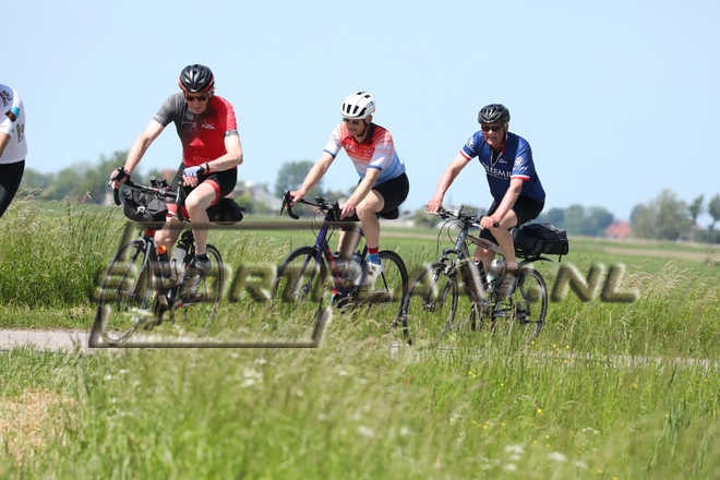 F14813.jpg